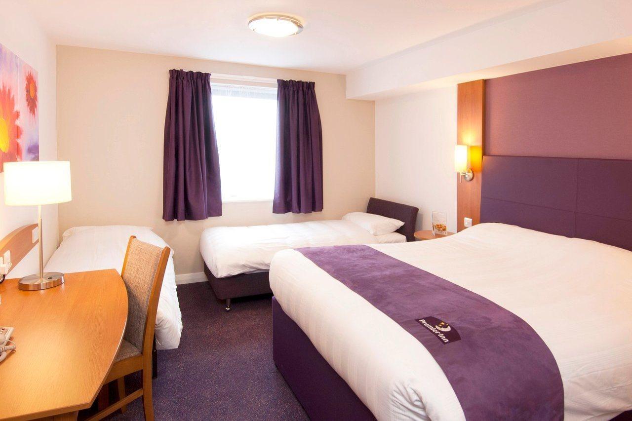 Premier Inn Exeter Central St. Davids Eksteriør billede