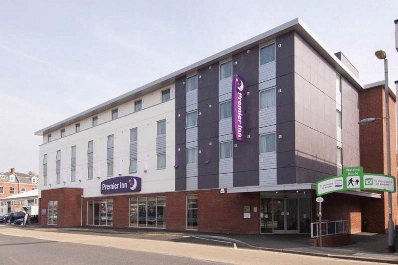 Premier Inn Exeter Central St. Davids Eksteriør billede