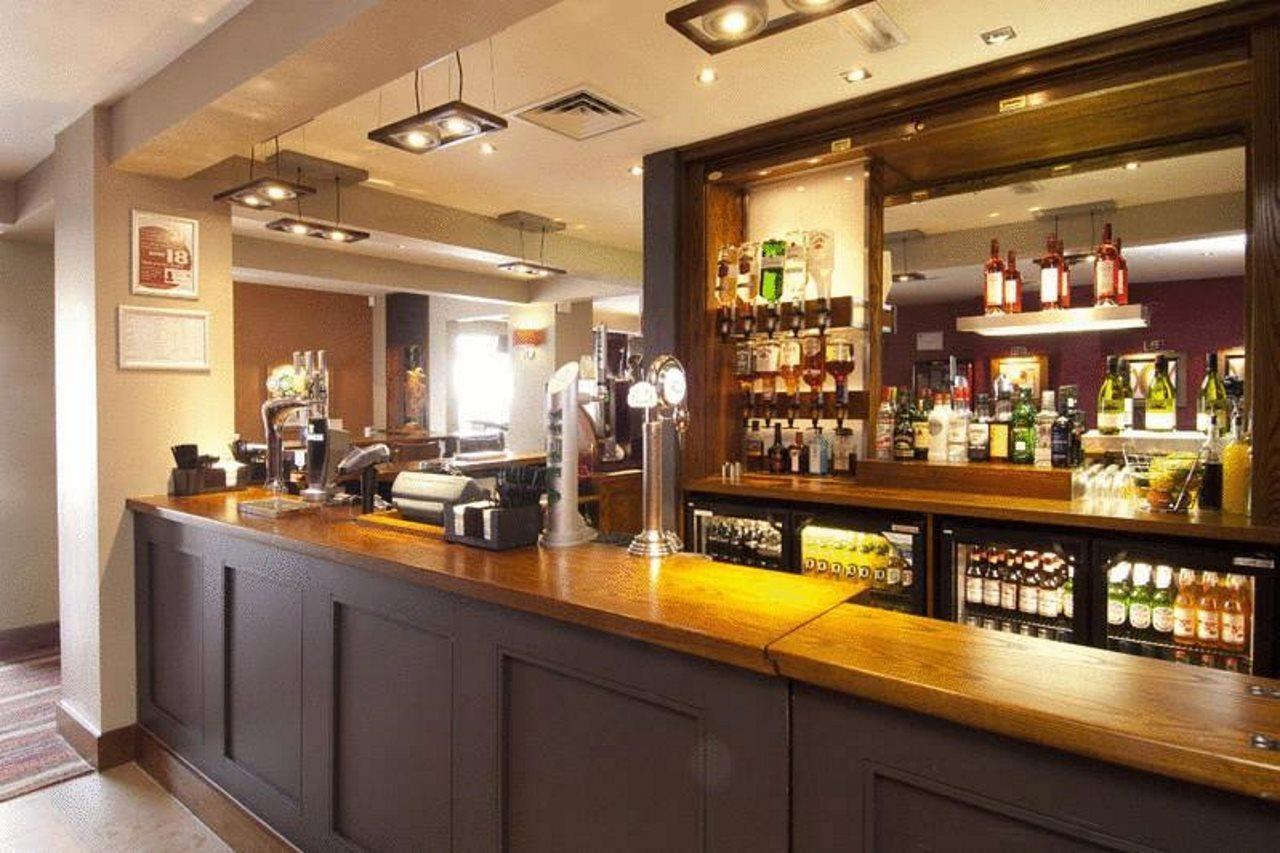 Premier Inn Exeter Central St. Davids Eksteriør billede